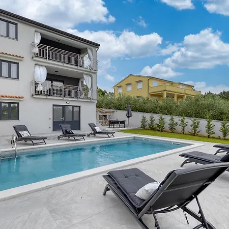 Foscolino Villa Porec